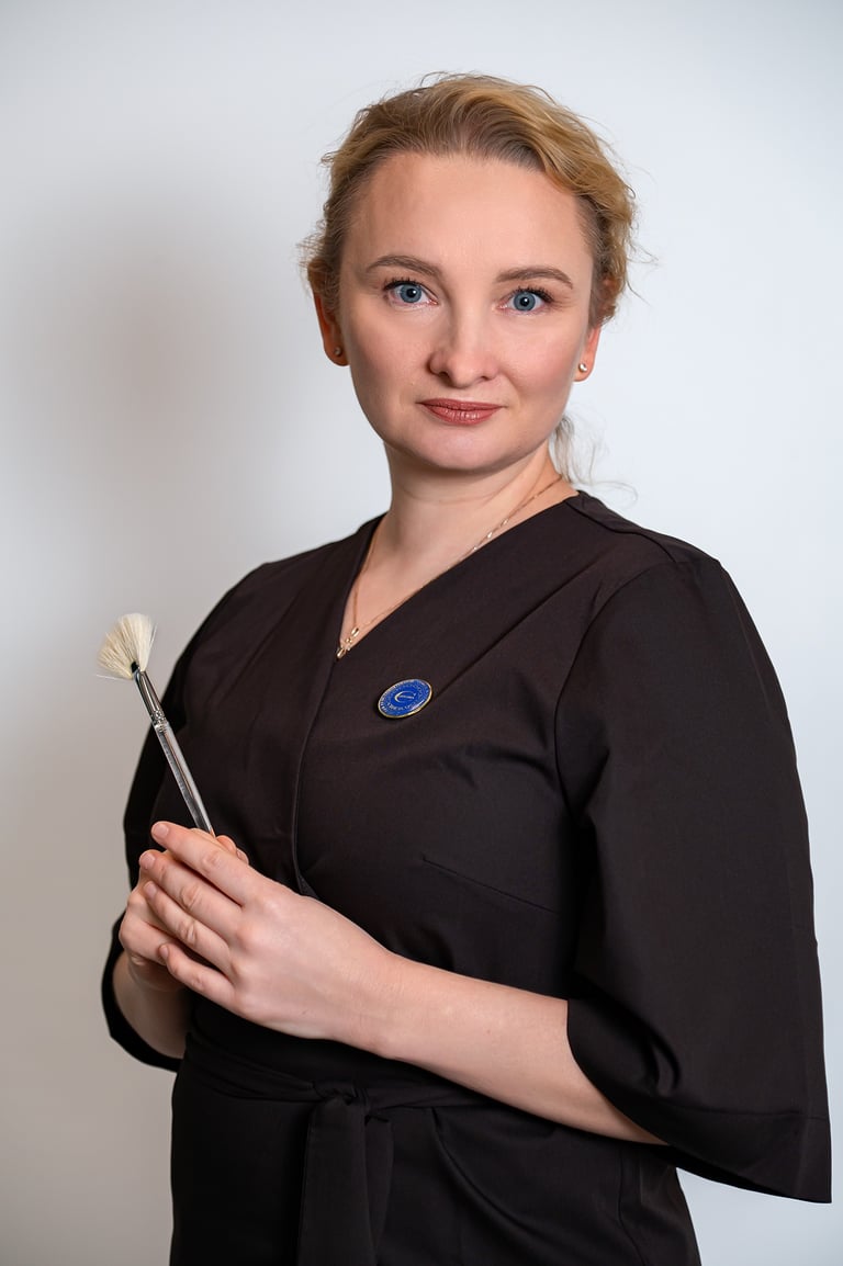 Asmeninė fotosesija, verslo fotosesija, vizualas verslui, fotosesija studijoje, fotografas Vilniuje, profilio nuotrauka