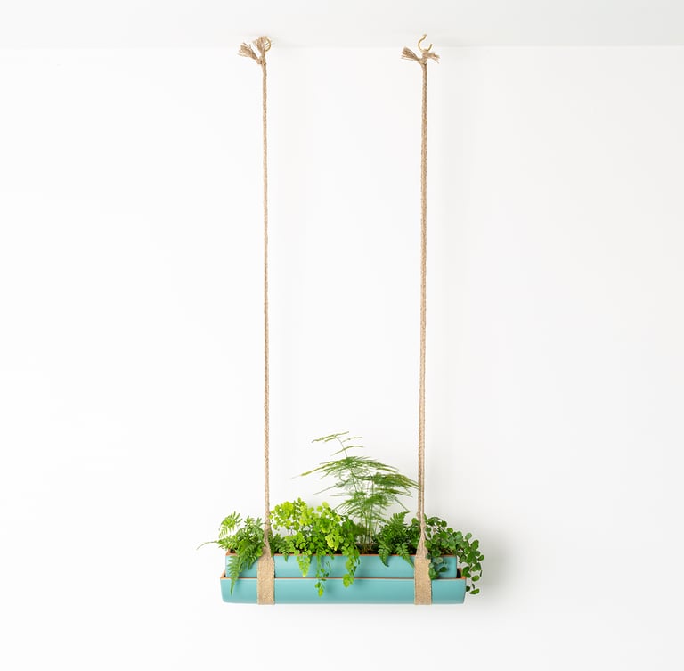 Sangles tissées à la main en chanvre et laiton, pour jardinières en céramique.