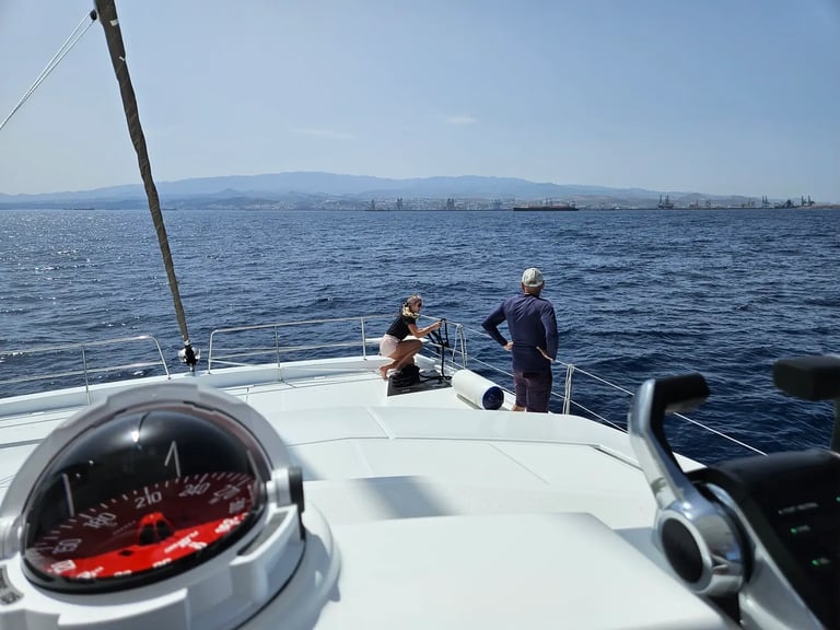 Compass, Sailboat Bali 5.4
