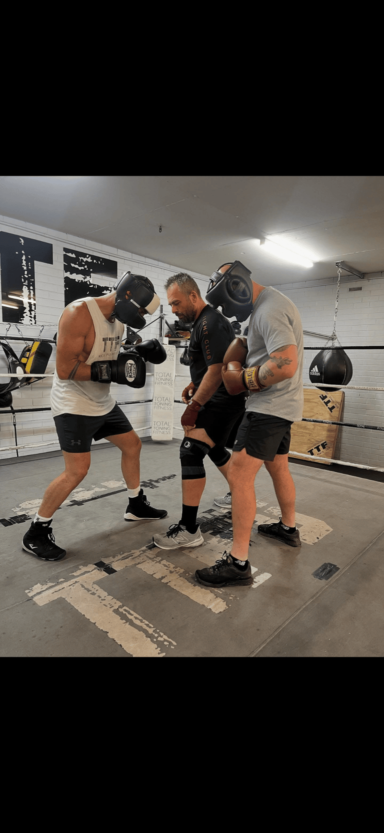 Boxing coach training Western Suburbs of Adelaide Torrensville