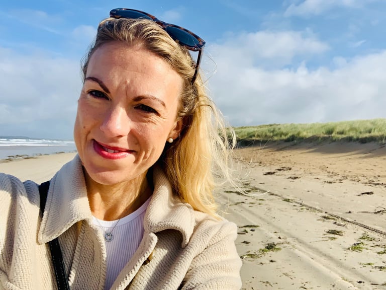 approachable gentle infant sleep coach Lynsey Robinson