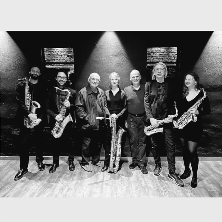 Música ao vivo saxofone para receção corporativa em Portugal