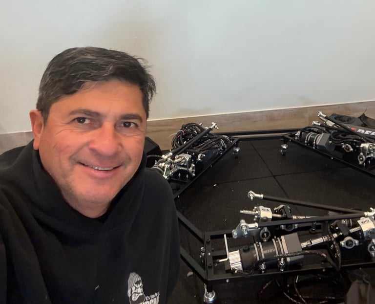 GustavoInnova. Soluciones inovadoras para emprendedores, Innovative solutions for entrepreneurs logo