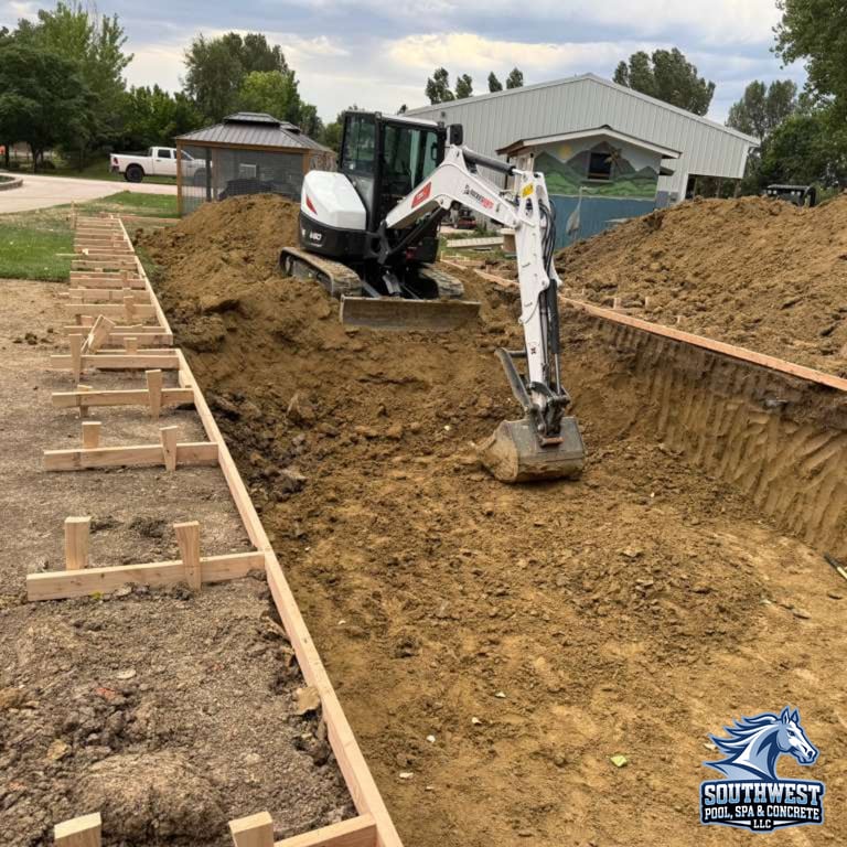 Custom concrete driveway in Littleton Colorado