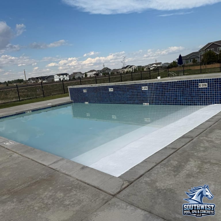 Custom pool builders serving Littleton Colorado