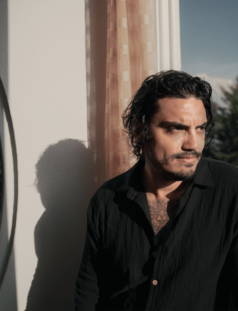 Ernesto Mora 