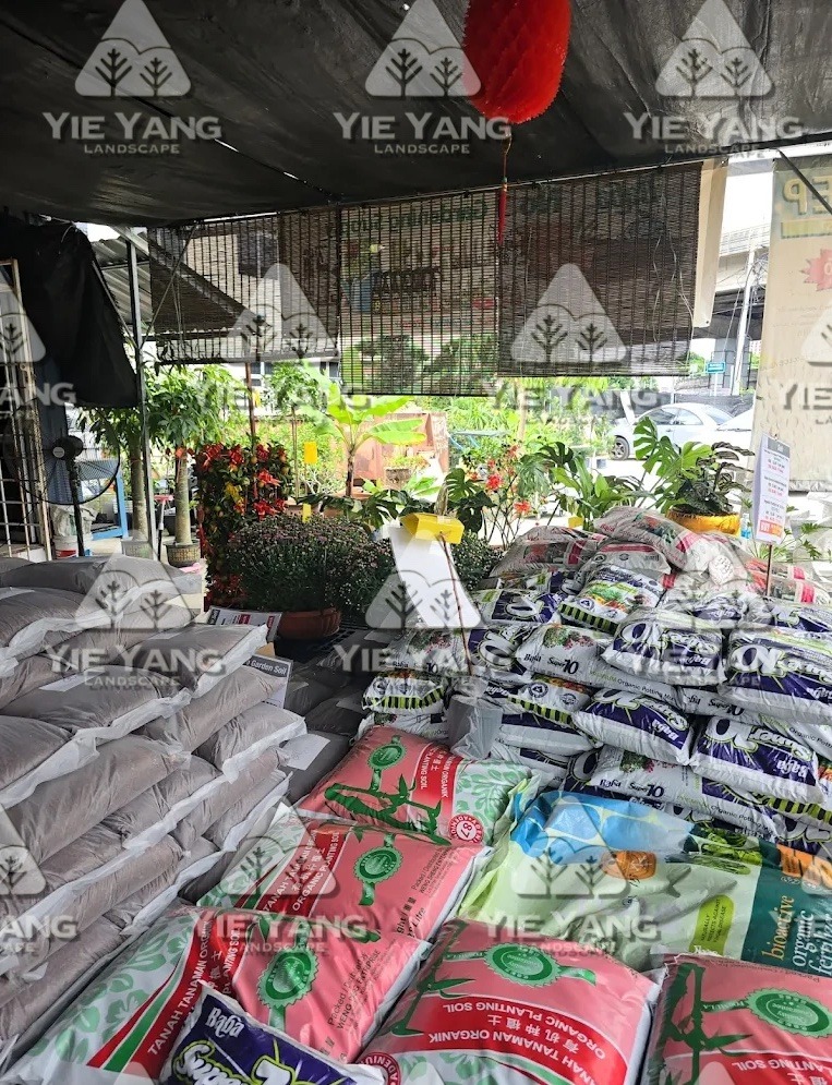 Organic garden soil and fertilizer supply – Yie Yang Landscape, Malaysia