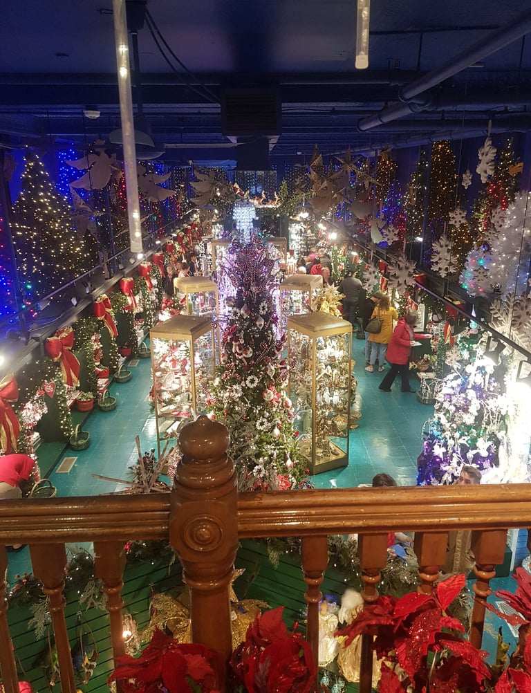 boutique-noel-quebec-petit-champlain