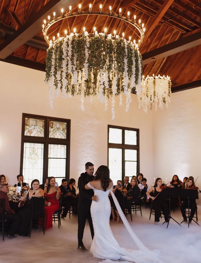 String quartet performs for newlyweds dance 