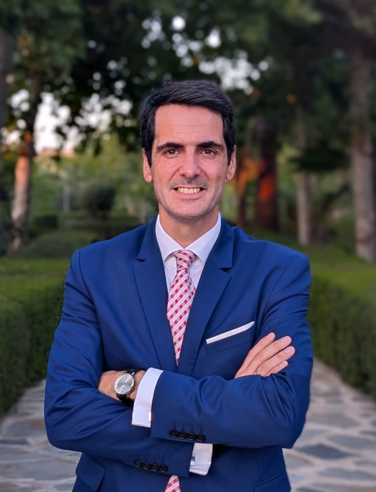 Jaen centro l Asociación de vecinos. Presidente:   Don Francisco Delgado Liébana. Jaén centro