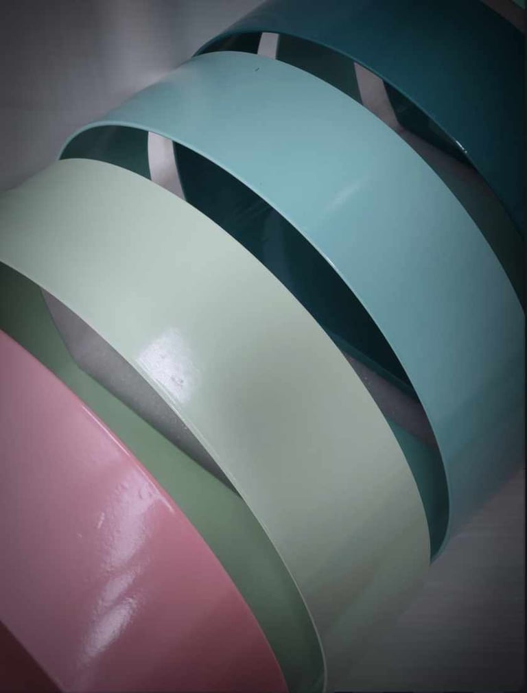 luminaire artisanal en acier upcyclé collection Memphiis coloris disponibles sur mesure