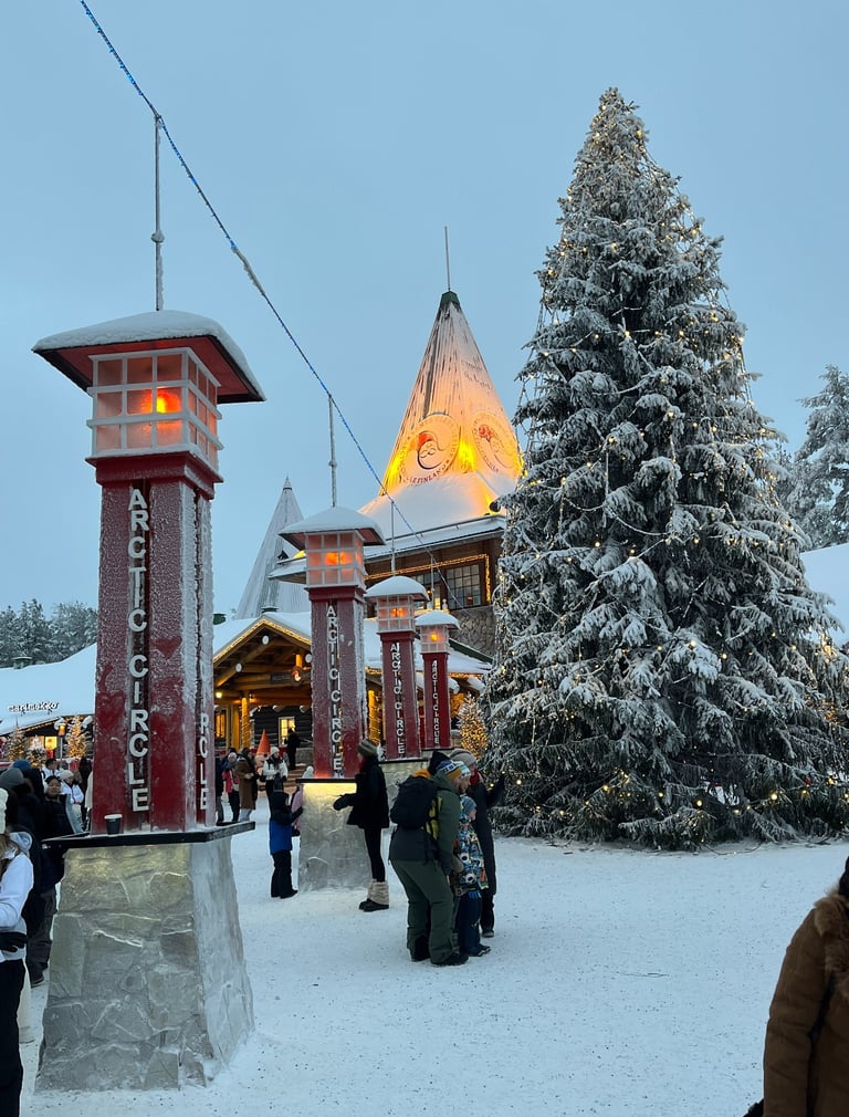 Arctic circle line in day time