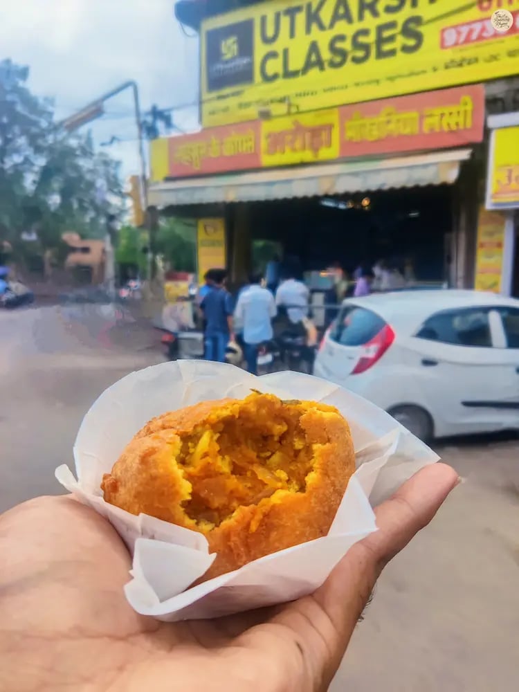 Traditional Lahsun Kofta at Arora Namkeen in Jodhpur, rich with garlic flavor & rajasthani spices