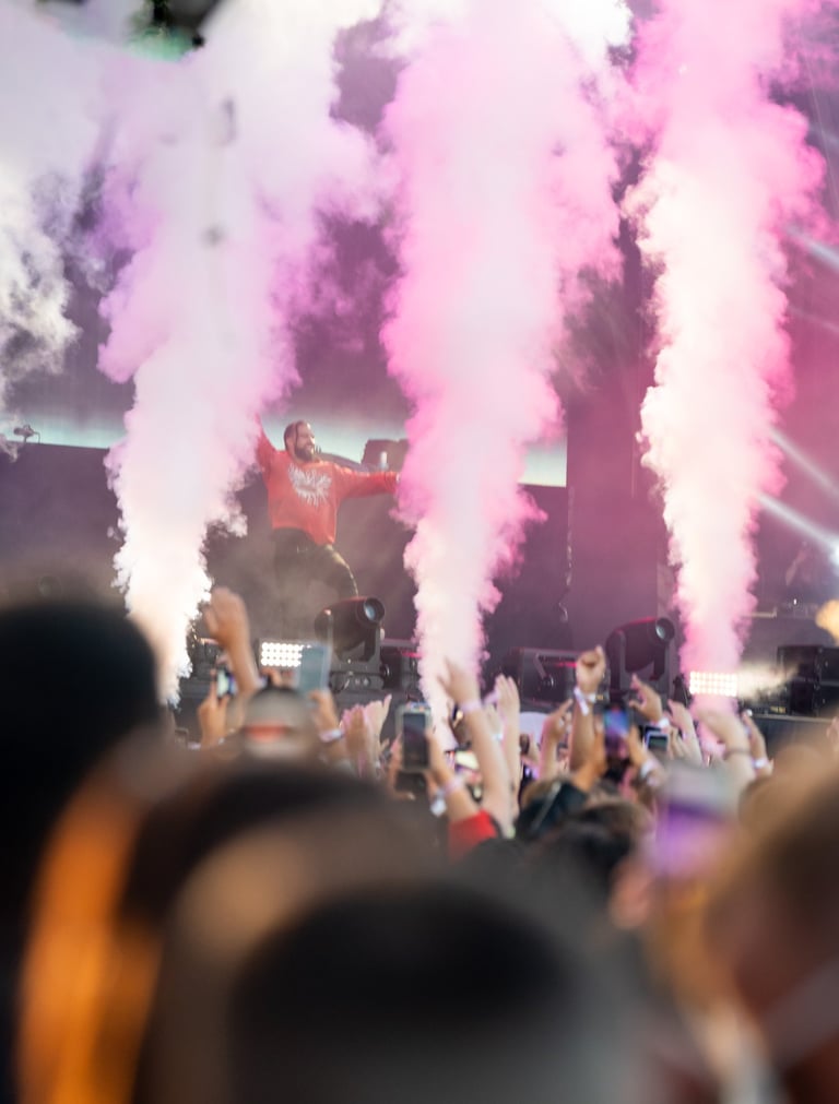 Rapper French montana performing on a stage at a big festival in sweden