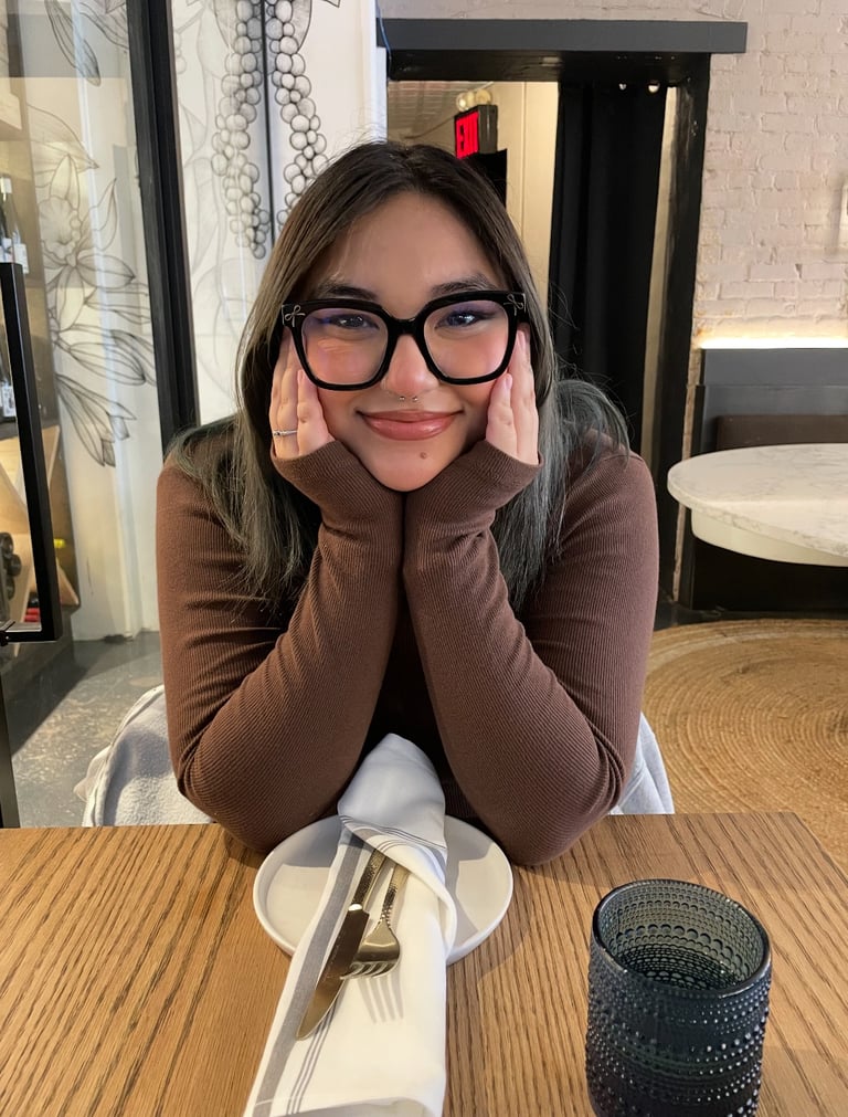 Pace University Delta Phi Epsilon Brie L