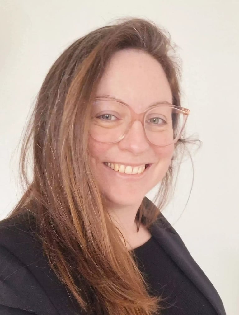 Elodie GALVEN, fondatrice de Nos petites voix, praticienne EFT et matrix reimprinting certifiée