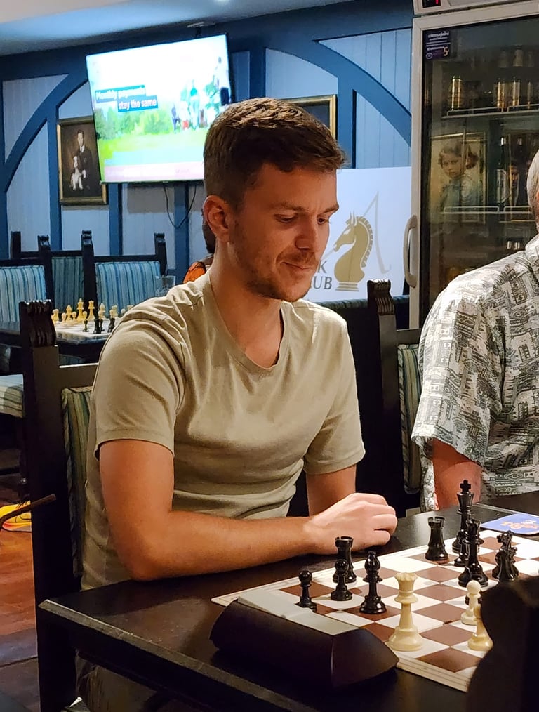 FM Nicolas Grandadam, Switzerland. Bangkok Chess Club at the Royal Oak Bar