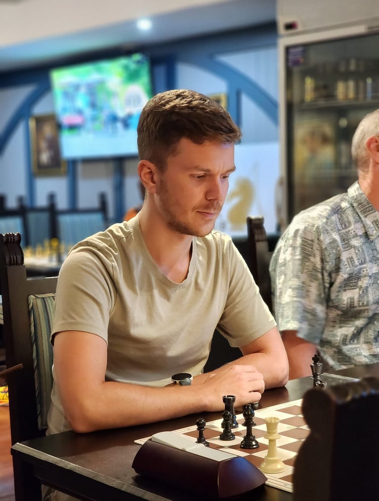 FM Nicolas Grandadam, Switzerland. Bangkok Chess Club at the Royal Oak Bar