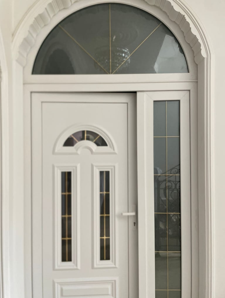 أبواب ألمنيوم زجاجية حديثةupvc عازلة 