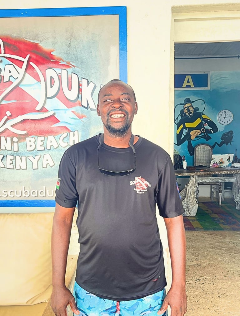 Scuba duka staff Raymond Captain