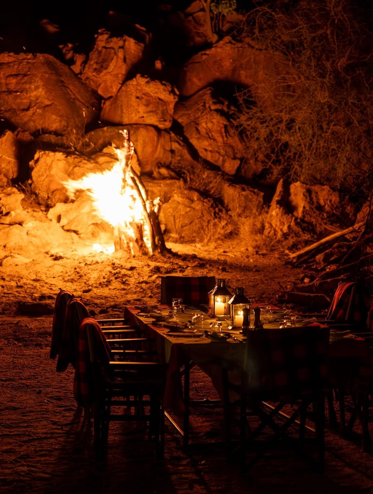 Sasaab, Kenya - bush dinner