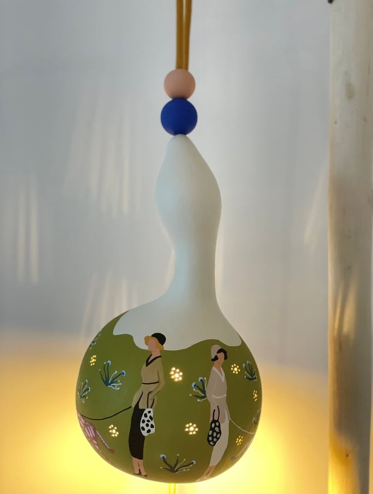 Luminaire calebasse Claire Mahé