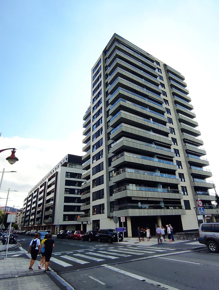 Residencial Hipodromo Lasarte GURBAIN arquitectura