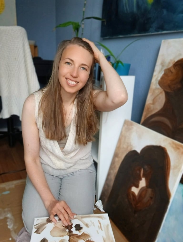 Janina Jaeckel in ihrem Atelier in Bielefeld