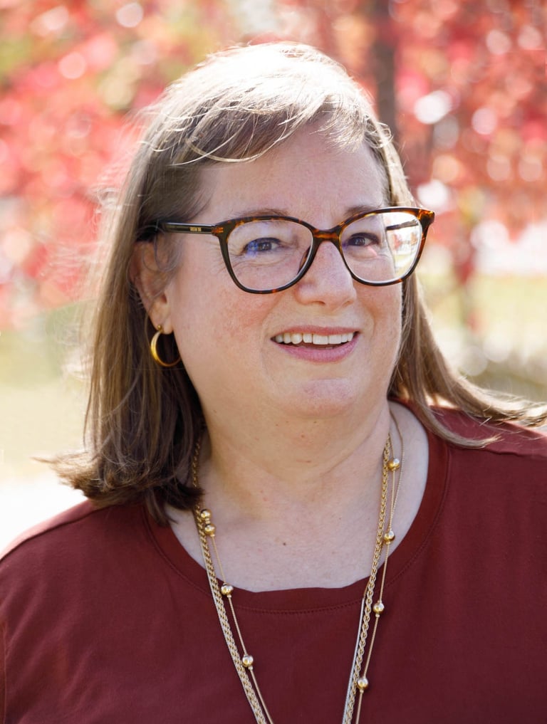 Susan Grant—expert editor and collaborative partner—helping writers gain clarity and confidence.