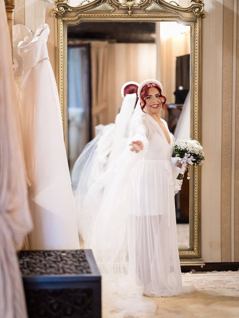 Novia maquillada por Lizeth Quevedo el día de su boda en Valencia