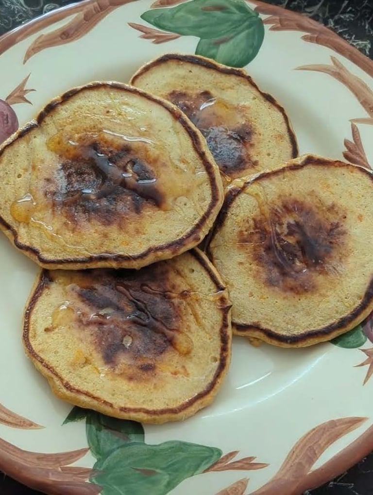 high-protein-pumpkin-spice-sweet-potato-pancakes