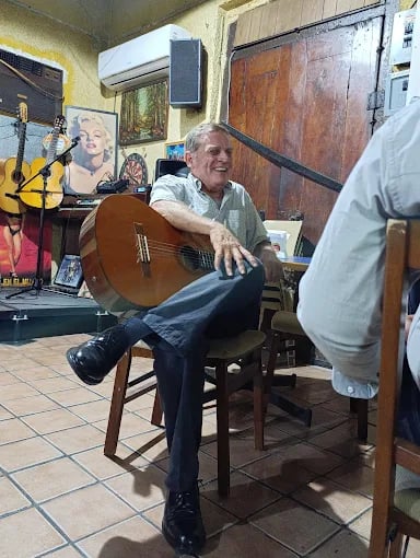 el muñeco cantina progreso