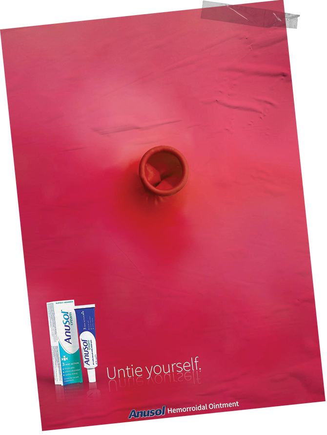 Poster van rode balon met knoop erin