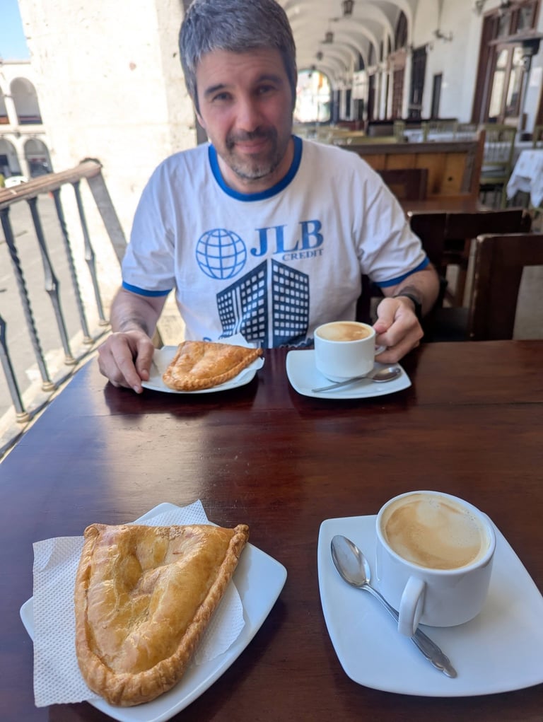 Empanadas and coffee at Balcon in Arequipa