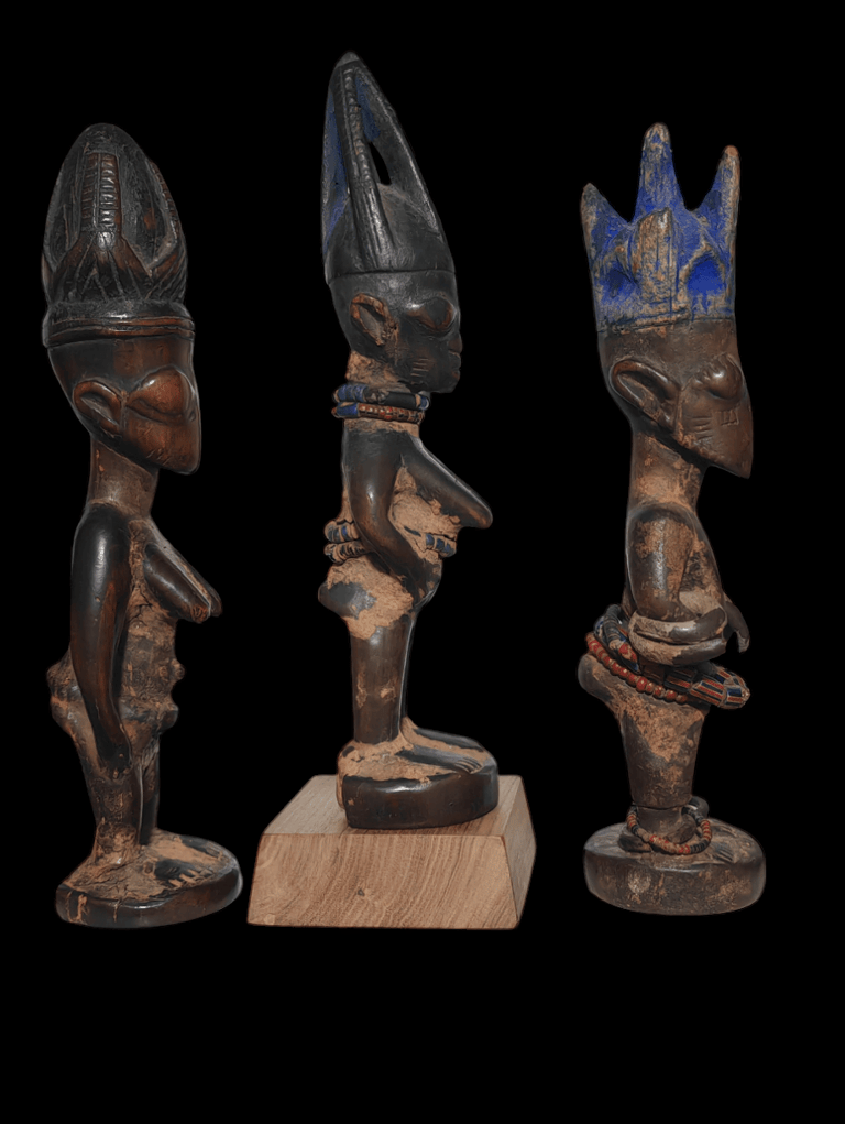 Le Maitre du Culte de Shango ou Master of the Owu Shango Shrine ibeji