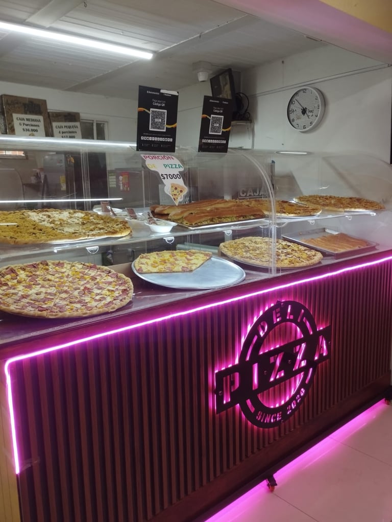 Variedad de pizzas en Delipizza Cajamarca Tolima