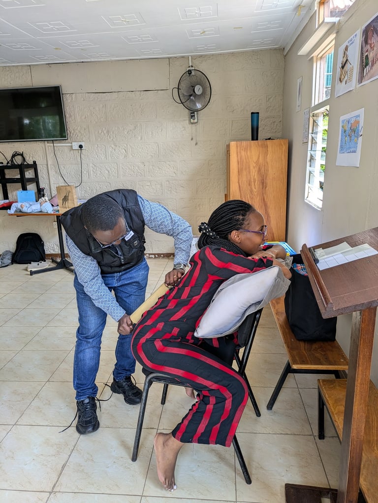 childbirth education using rolling pin for counter pressure