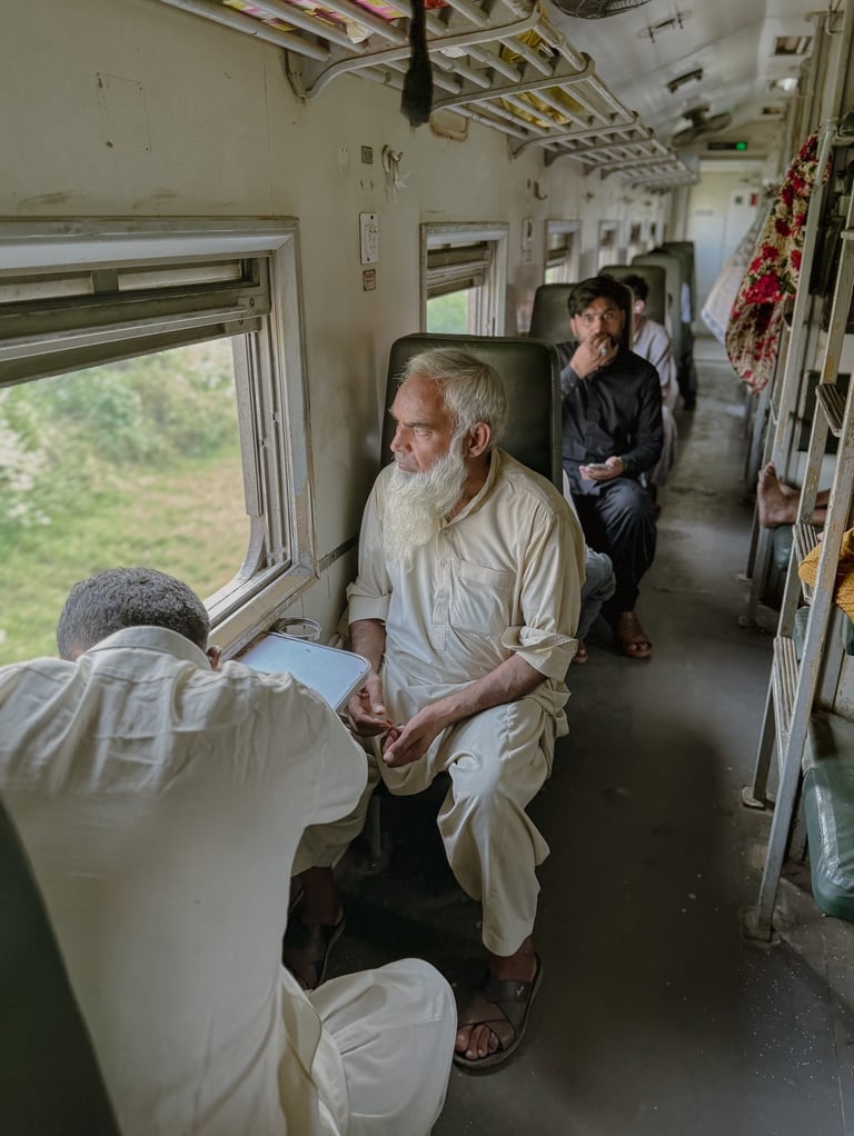 Train from Lahore to Multan