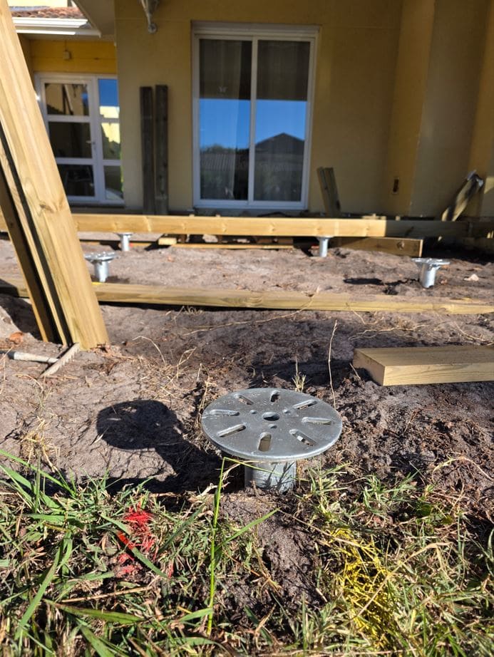 Vis de fondation pour terrasse en bois en France