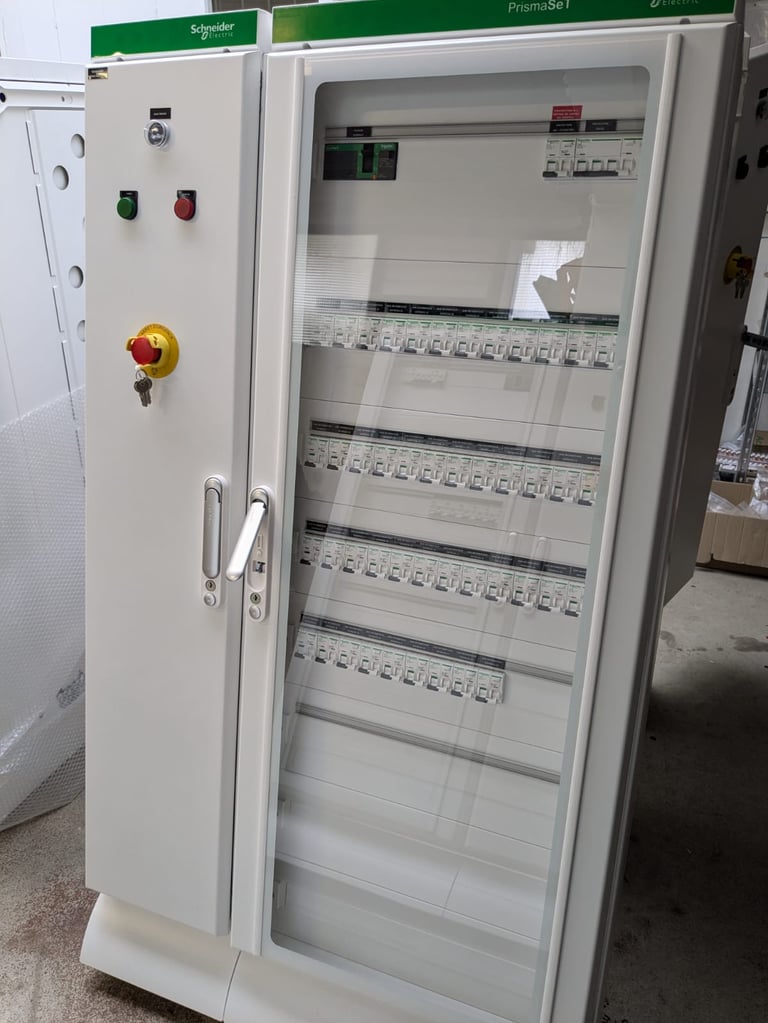 armoires sur mesure terminée