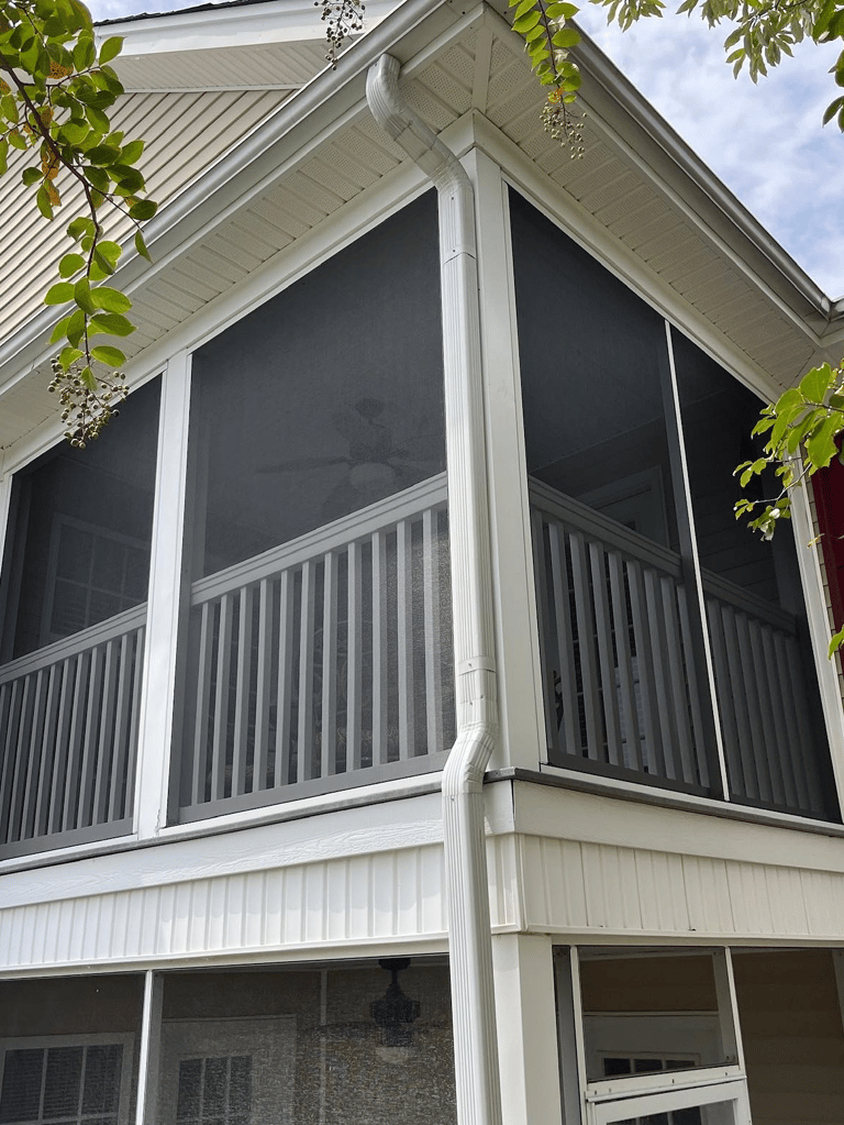 Super screen porch in Charleston, SC