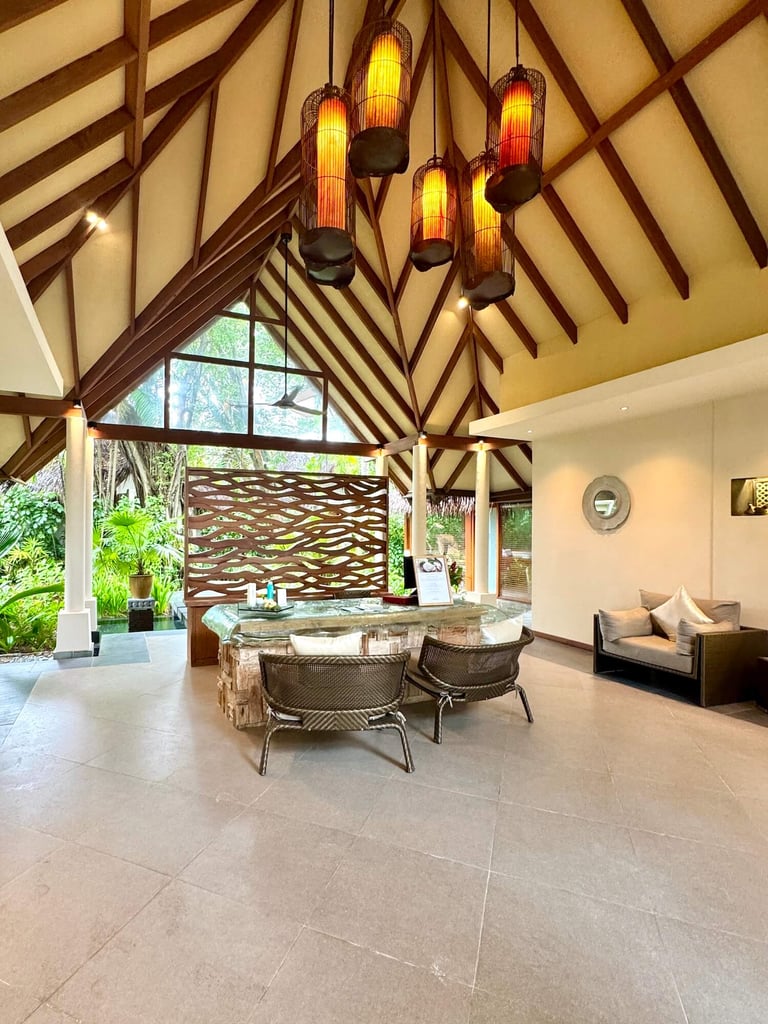 Baros Maldives spa reception
