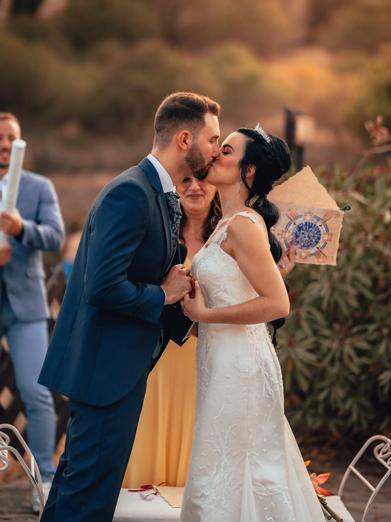fotografia de boda en granada de una pareja en su ceremonia de elopement en la naturaleza