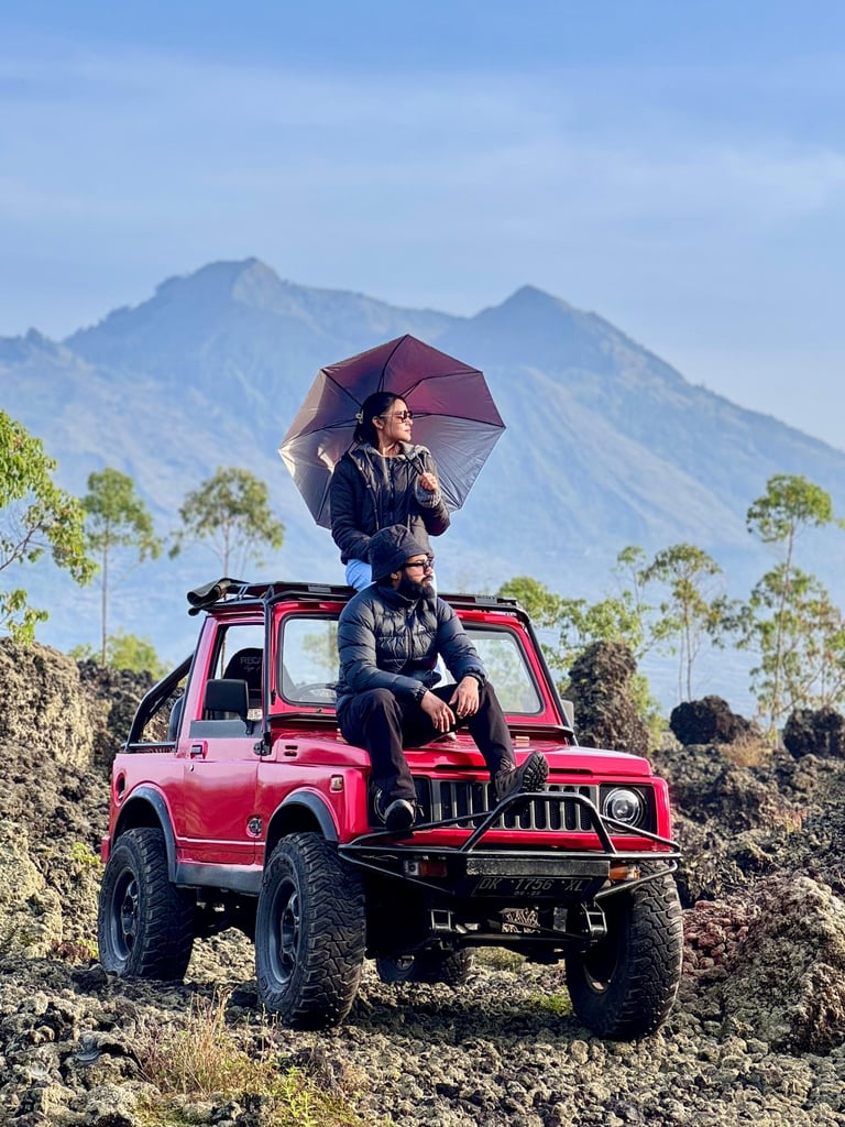black lava jeep tour