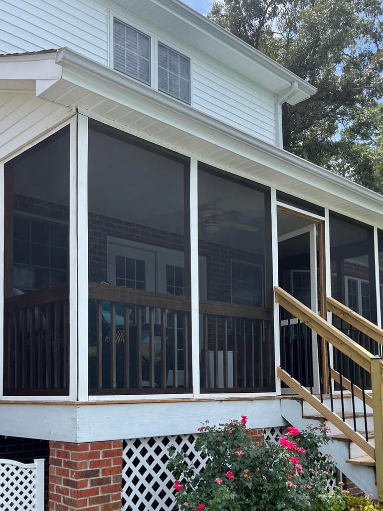 Screen porch featuring original screen tight in Charleston.