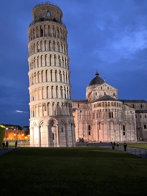 pisa, wieża krzywa wieża w Pizie