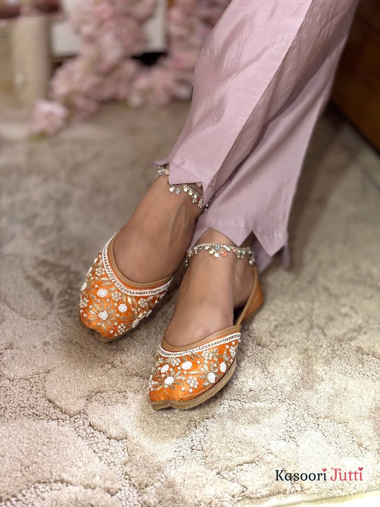 Pure Leather Ethnic Jutti