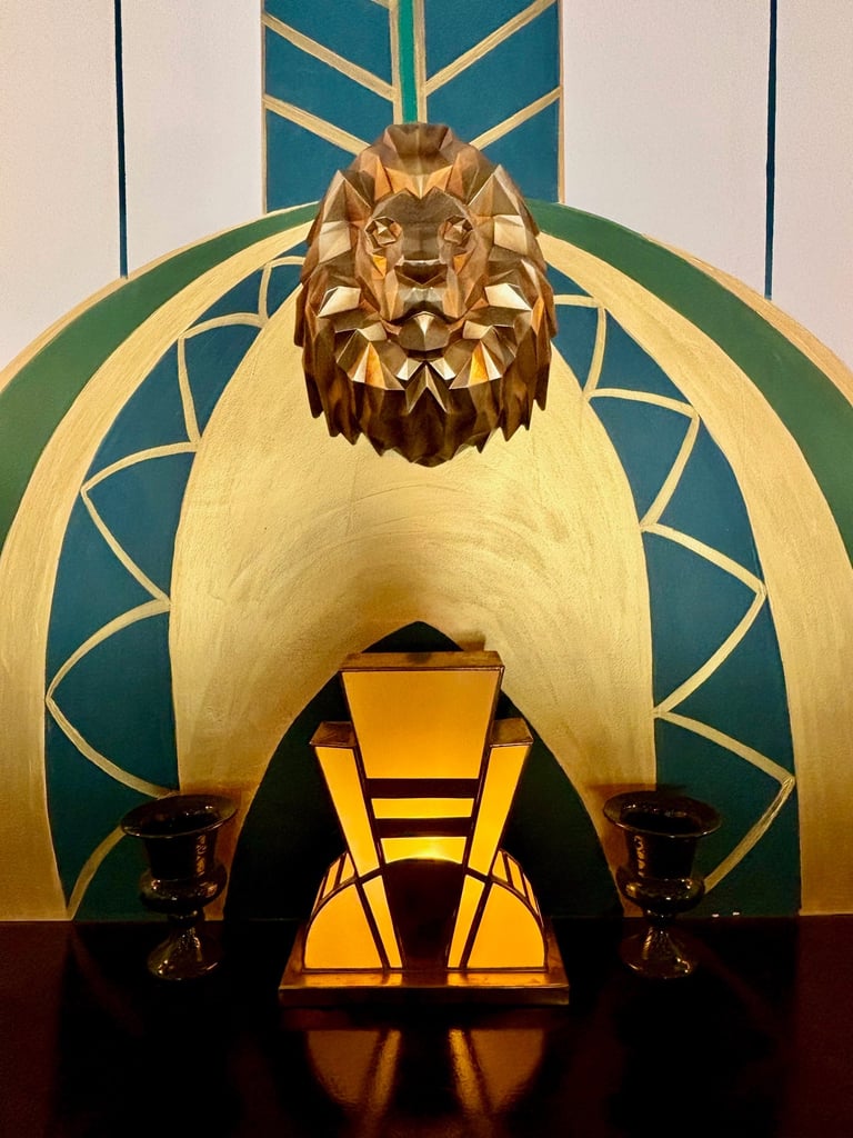 Décoration du bar du boutique hôtel Maison Fimela situé au coeur du Sine Saloum