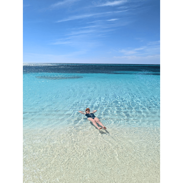 bahia de los aguilas barahona