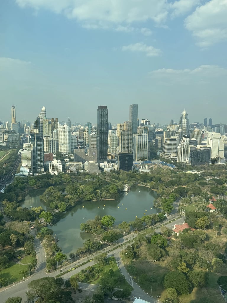 รีวิว spire rooftop at dusit thani bangkok review